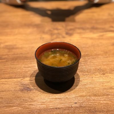 YMKinta's profile picture. 痰壺として使ってる