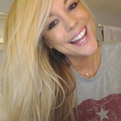 Mary12035006's profile picture. I’m Mary Hellen by name single never married no kids like to play games hangout with friends sometimes fishing reading music movies and TV shows🟢🟢🟢🟢🟢