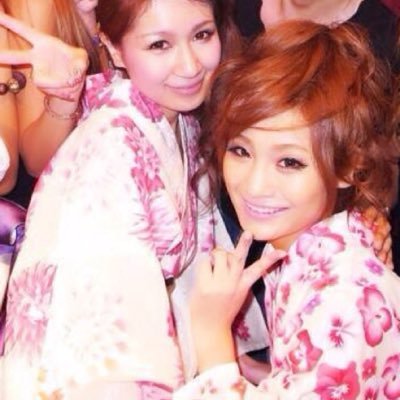 hj_kwo's profile picture. #SID#Royz推し\(//∇//)\ できるだけ全て参戦予定 ❣️ヴィジュアル大好き💕 Twitterで知った#メンマちゃんめっちゃカワユイ💗 #ネイルめっちゃ好き笑っ#覇王の業