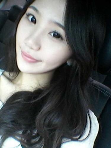 lovelyhjhj's profile picture. 이쁘닝♥