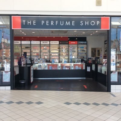 The perfume shop located in Princes Quay, Hull📍🛍   📞01482329800