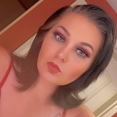 NikkiLove9217's profile picture. 💕Your favorite lady 💕