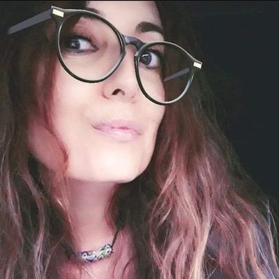 “El romper de una ola no puede explicar todo el mar”
Nabokov