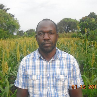 A rural farmer who is determined to contribute to a lasting, self-sustainable path from poverty in his region. My life journey: https://t.co/UJydP72BnY | @UgandaFarm