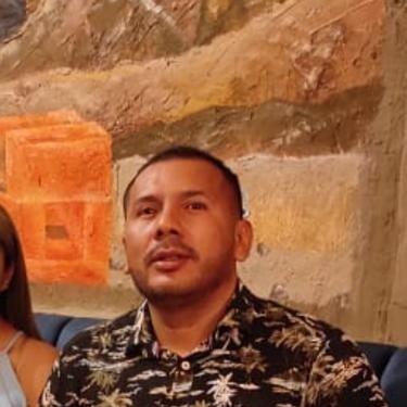PROFESIONAL EN ÁREA ADMINISTRATIVA, FUNCIONARIO MINISTERIO DE EDUCACIÓN