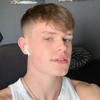oliver (@oliver_eastham) 's Twitter Profile