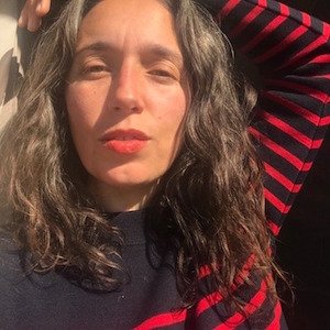 Off here. Msg me via site 👇
Storyteller, Artist, Creative Strategist & Mentor✨
#WhatRemains Producer✨