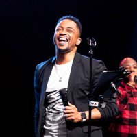 Bernard Williams (@singbernardw) 's Twitter Profile