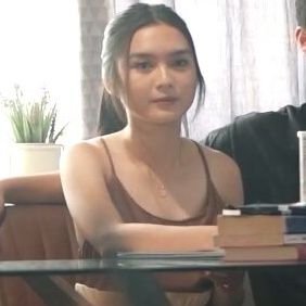 jjlynrms's profile picture. Every sky was your own kind of blue