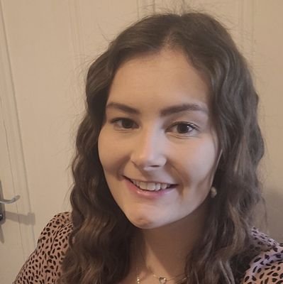 ClaireBergman9's profile picture. peadiatric speech and language therapist 😊