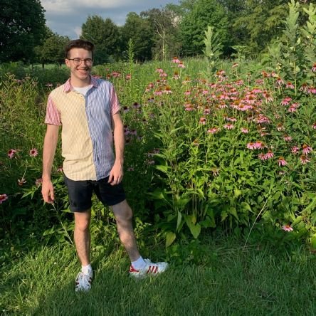 frogdadddy's profile picture. enjoy my rancid thoughts 🐸♎💚