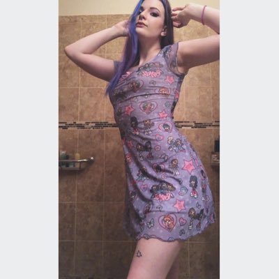 18+nsfw👀🤫22yroldbaby👼just a lil bratty only so I’ll get punished🥺kitten🐈⬛submissive🥵bdsm enthusiast🦋NO PPV