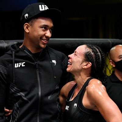 Officially retired UFC fighter! I EARNED my name. Teacher, coach, fighter and most importantly...I'm a MOM!! 💯
Professor #TrifectaMMA owner!