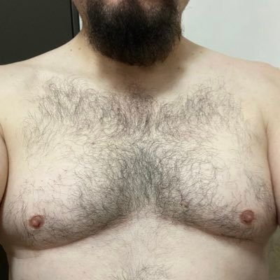 ⬆️ Perfil únicamente para seguidores mayores de edad 18+ 🔞, 🐻 Sígueme! Me encantan los Daddies y Osos 🐻❄️🐻🍑🍆💦