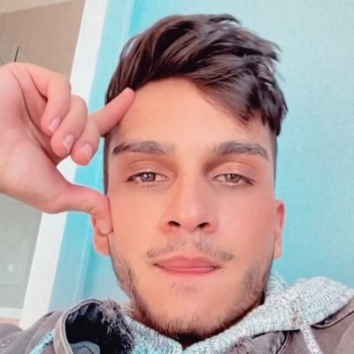 MuaazJassat_'s profile picture. dribbles