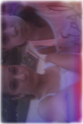 PlainPurpleZoya's profile picture. i live in a house_descriptive much right?