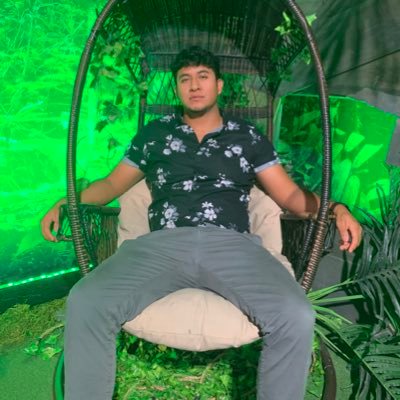 Alexiskno2's profile picture. Photographer!📸 two faced with a lot of heart 🙈🙉🙊😂