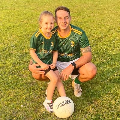 Bazza_Kelly's profile picture. “My Own Views” Play gaelic for Ogra Colmcille 💚💛