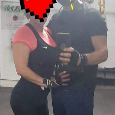 SOMOS NUEVOS EN ESTE AMBIENTE, QUEREMOS PROBAR COSAS NUEVAS, NO SINGLES