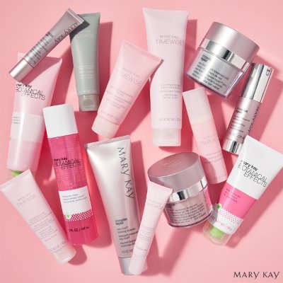Female USAF veteran going pink with Mary Kay