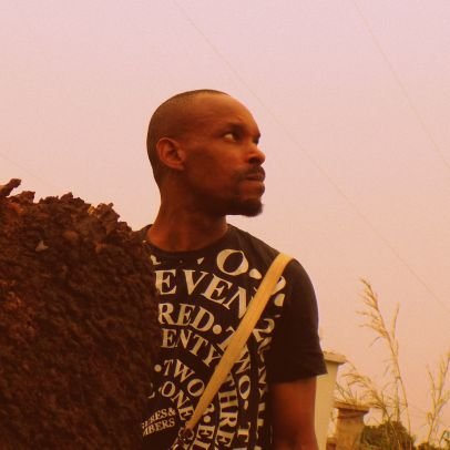 dakazi_26's profile picture. An artist/painter. MAN UTD. A few crazy #FP's.
November born.