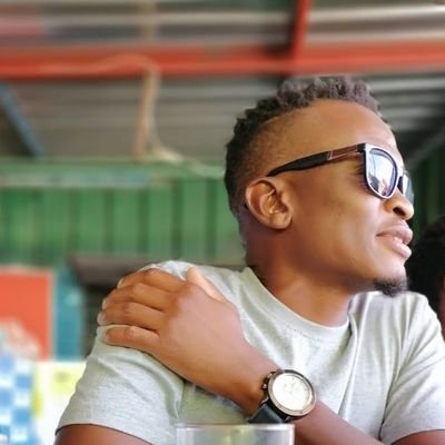 LebohangMakhel2's profile picture. Beauty can cover a multitude of sins, but underneath we all look exactly the same.