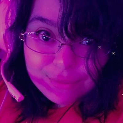 Musicoholichic's profile picture. 『 all you need to know 』
— writer, prankster, gamer, anime lover and lover of K-Pop!
» epic/twitch ID : BlackPinkFairy