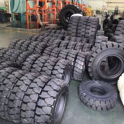 Plant for solid tyres and OTR tyres