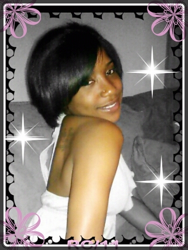 DeeperIb's profile picture. im a good woman-- i was born this way...