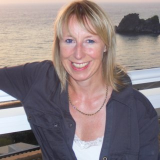 Debbie_Austin's profile picture. Making Clever Savings on Business & Household Utilities; Gas,Electricity,Landlines,Broadband,Mobiles.Cashback Card,Savings,Single Bill.Income Opportunity.