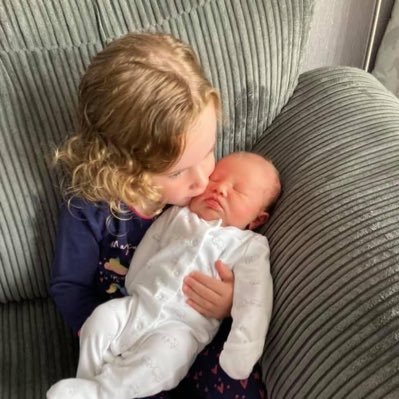 Mother to Melissa, Sienna and Lewis and Wife to Ellis ❤️ @Elliscasson87