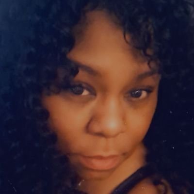 ByrdSweet's profile picture. Nobody's perfect 🥰. Pick your poison~ and live with your choices! Vernae ❤💜💙🌈.