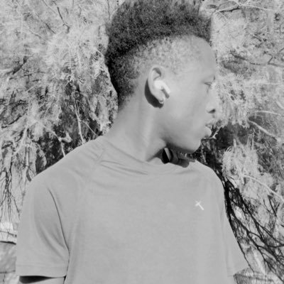 perky_miles16's profile picture. I 🗣thrive under pressure✌️@ManCity fan💯