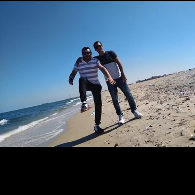 لا تكن كالطير قلما طار ف السماء قل ف عيون الاخرين