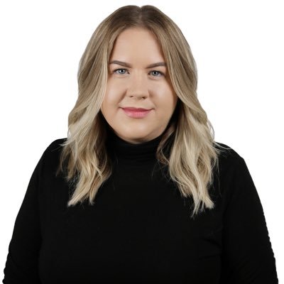 a_v_manda's profile picture. Digital, Social Media & Content Marketing. Reality TV & charcuterie aficionado. Toronto raised.