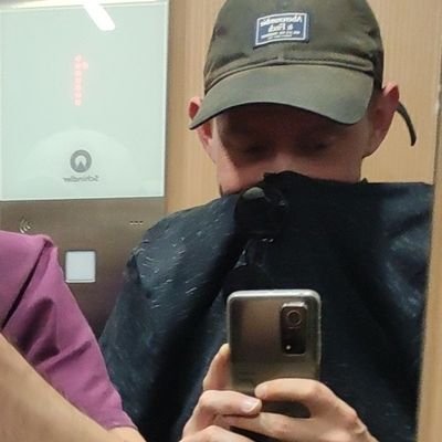 Pphh45's profile picture. I mean, crazy players around the entire fucking world
