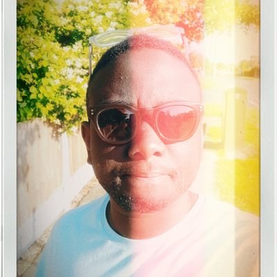 Liverpool FC|BLM|🇬🇭 🇬🇧| James Bond fan|F1 fan|Green Bay Packers https://t.co/YMB9vBtSQg?amp=1
