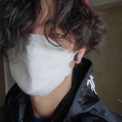 ソ イングクさんの大ファンです グクペンさんとここで楽しめたら嬉しいです。よろしくお願いします。無言フォローお許しください。