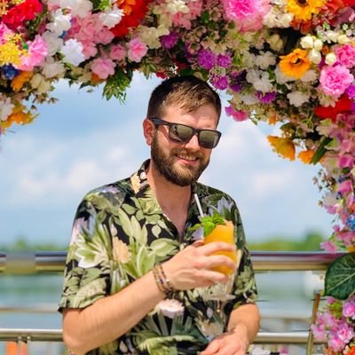 RobWBritton's profile picture. ⚽️🏈🏀⛳️🏎️