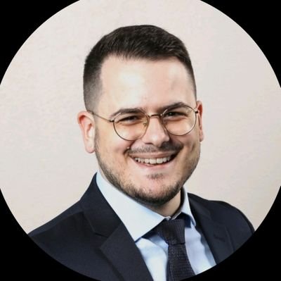 dovale_k's profile picture. Resp. #WebMarketing chez @bgehdf  - Passionné par #Data #DigitalMarketing #innovation #Commerce #SEO #UX - Mes tweets n'engagent que moi.
