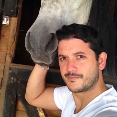 NicolasLopezCo's profile picture. Antioqueño. Abogado UPB