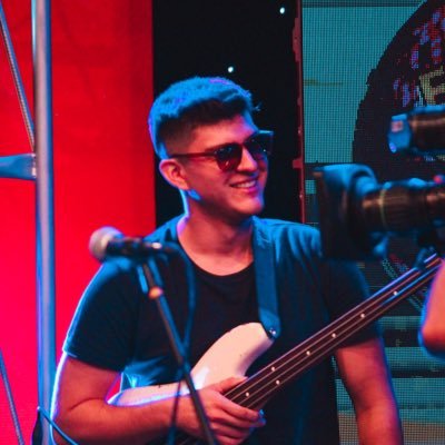 dcolman_'s profile picture. Prof. Superior de Bajo eléctrico | Bajista de sesión