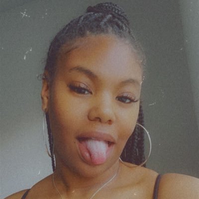 OhhItsTyra__'s profile picture. Snapchat: Ohhitstyra__ #DSU18