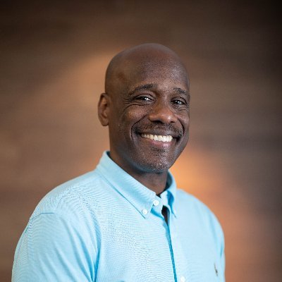 Regional Manager for @IXLLearning. Fortunate leader of the best team and intrinsicly driven to improve learning across the region.
