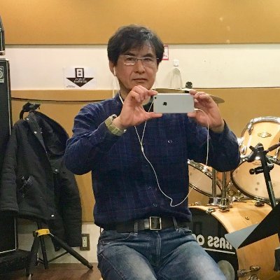 史上最凶机上音楽家です。好きな事 好きな物は、 音楽(プログレッシブロック）DTM、初音ミク、カメラ、Mac、iPhone、天玉そば、カレー全般、魚介系らーめん、 お酒はなんでも…