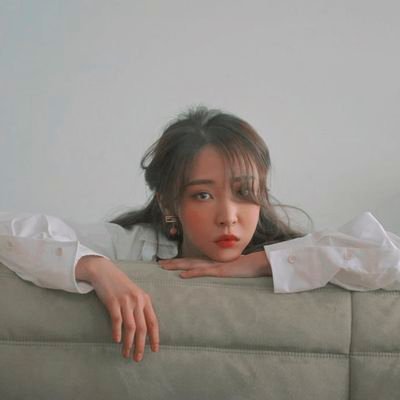 雨音; 𝚁𝚊𝚒𝚗 𝚜𝚘𝚞𝚗𝚍𝚜.
→she/her
→21
˗ˏˋMarried to the love of my lifeˎˊ˗
