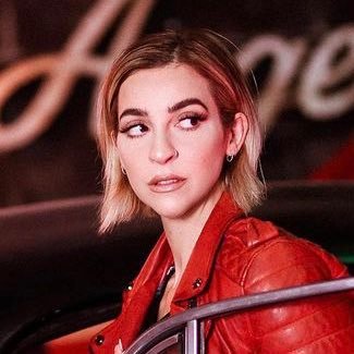 GabbieAccess's profile picture. #1 page for updates on Billboard charting artist and 2x New York Times bestselling author Gabbie Hanna