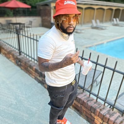 SollyBandz || HMU FOR FEATURES, SEND BEATS, ETC. To sollybandz@gmail.com SERIOUS INQUIRIES ONLY
