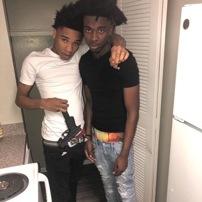 DL Chicago Nigga 😜 Don’t Really Dtm , Chill Laid Back 🤫 Discreet 🤐💯 Just As Much As Your DL I AM TOO😘 BON & I Loke To Have Fun 💦🍆🤤 #notmeinprofilepic