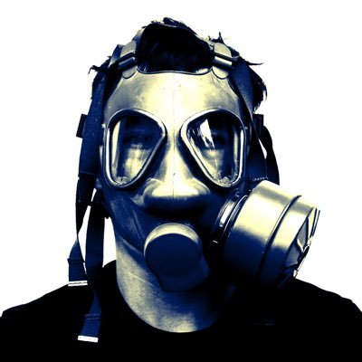 Abriendo mentes a través del arte / El diestro más zurdo / Acepto insultos en cuanto estén bien escritos / También conocido como DJLU